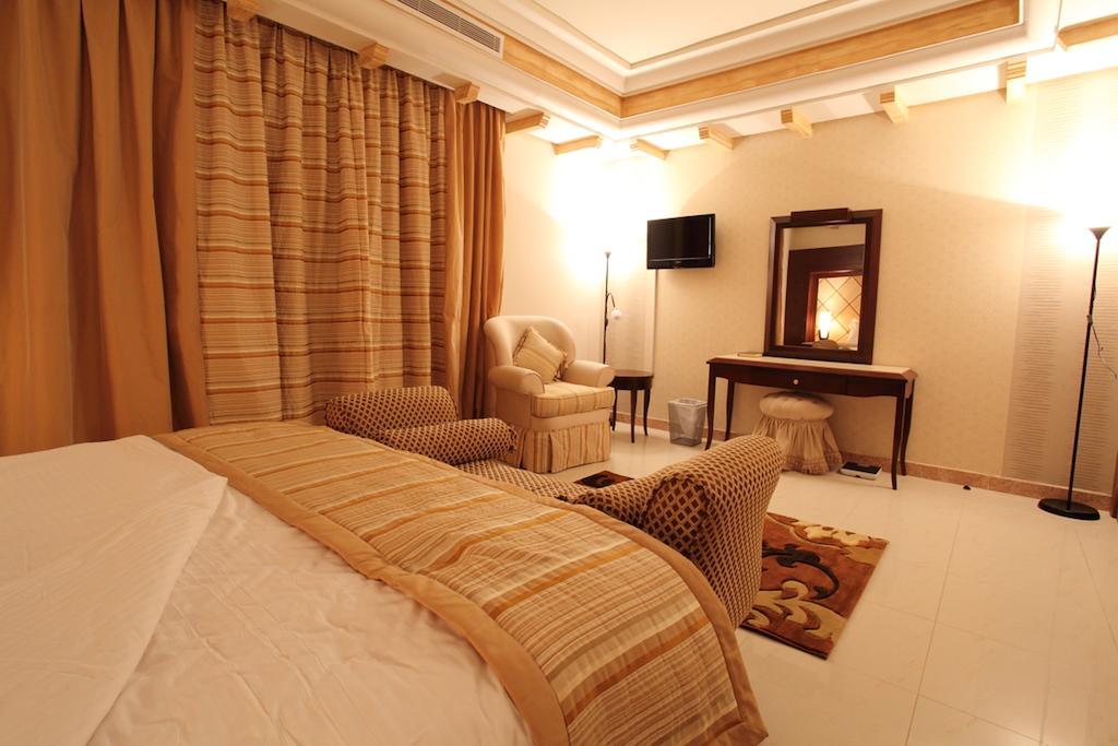 Lavande Suites Yanbu Rum bild